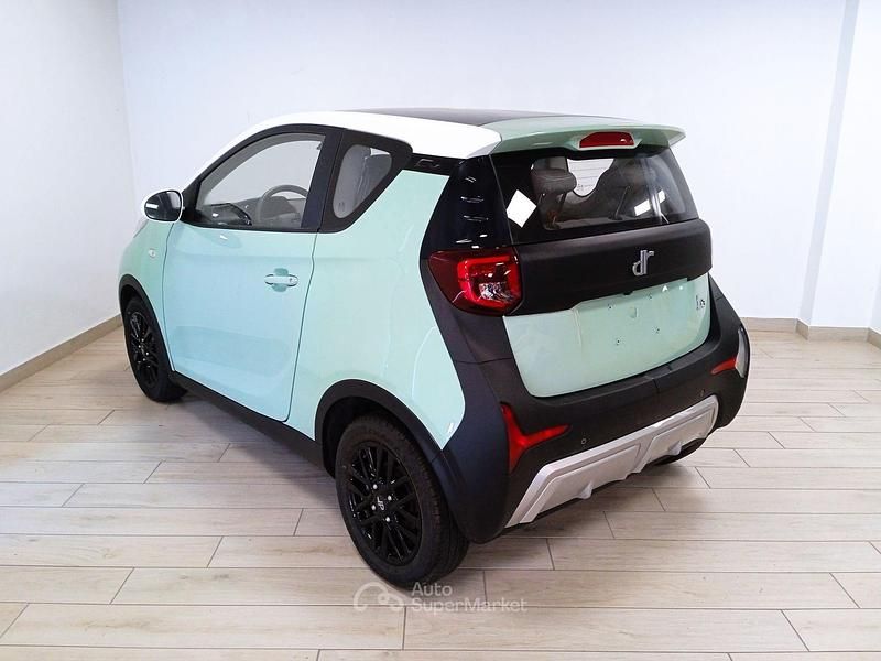 Usata DR DR 1.0 44 kW (61 CV) 2024 Verde Utilitaria