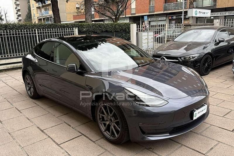 Usata Tesla Model 3 366 kW (498 CV) 2021 Blu Berlina