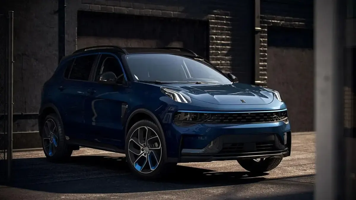 Usata Lynk & Co 01 179 CV (131 kW) 2023 Blu SUV