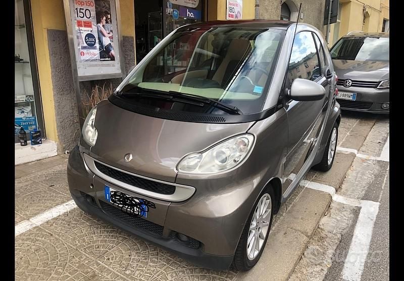 Usata Smart ForTwo Coupé 71 CV (52 kW) 2010 Marrone Coupé