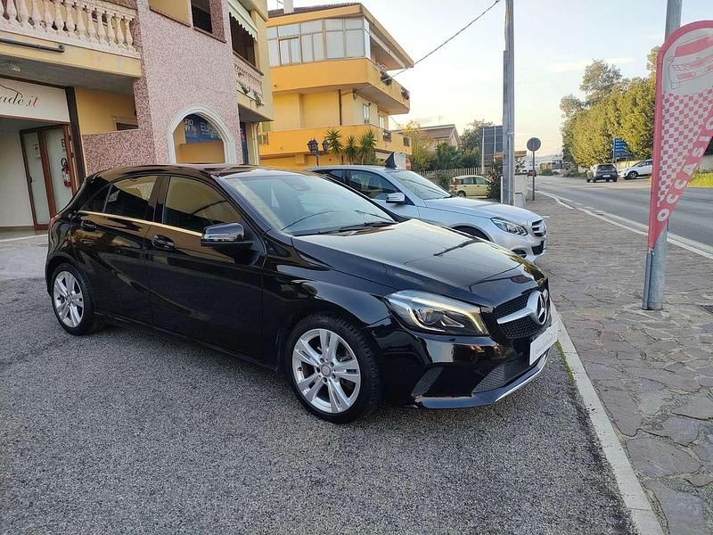 Usata Mercedes A200 Executive 136 CV (100 kW) 2017 Nero Berlina