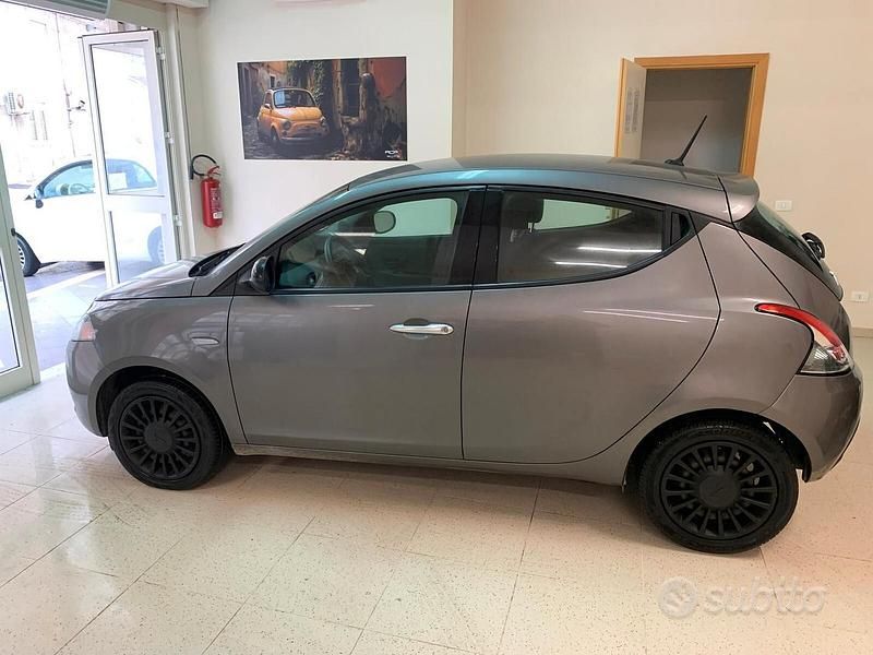 Usata Lancia Ypsilon Silver 2022 Grigio Utilitaria