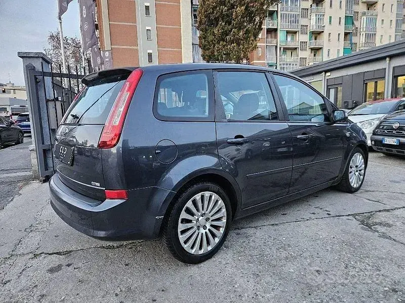 Usata Ford C-MAX Titanium 90 CV (66 kW) 2007 Grigio Monovolume