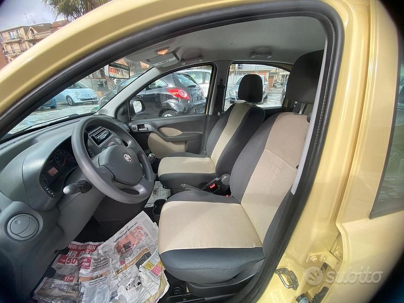 Usata Fiat Panda 68 CV (50 kW) 2009 Giallo Utilitaria
