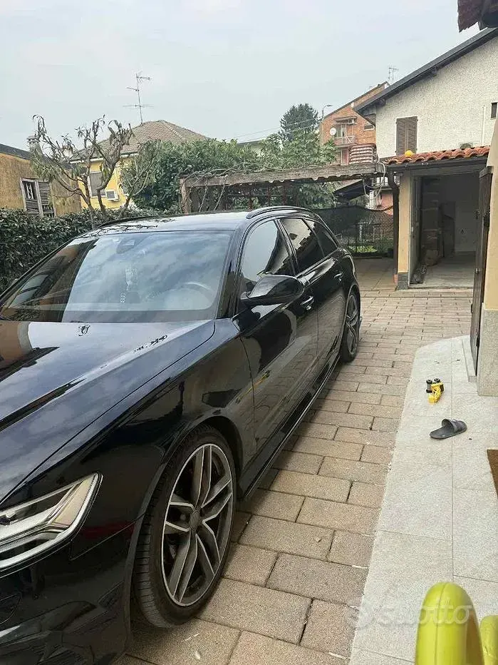 Usata Audi A6 190 CV (139 kW) 2018 Nero Station wagon