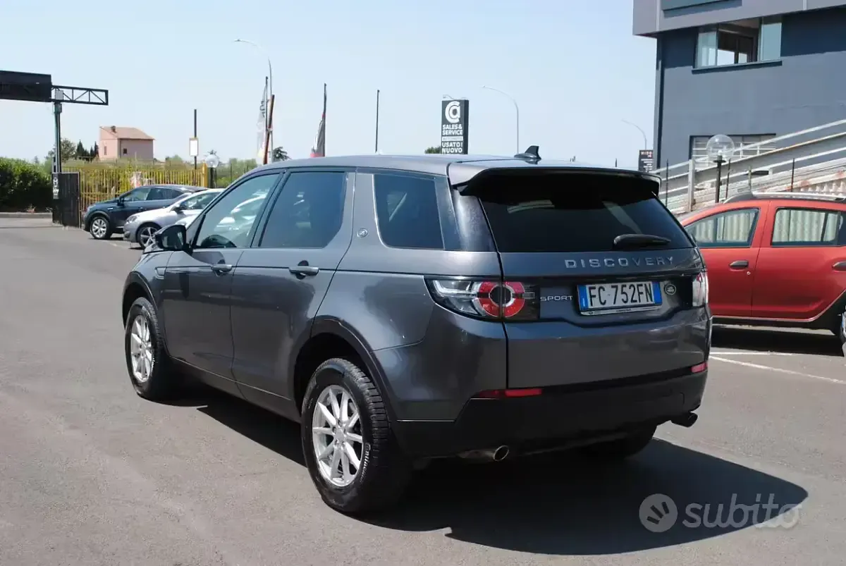 Usata Land Rover Discovery Sport HSE Luxury 150 CV (110 kW) 2016 Grigio SUV