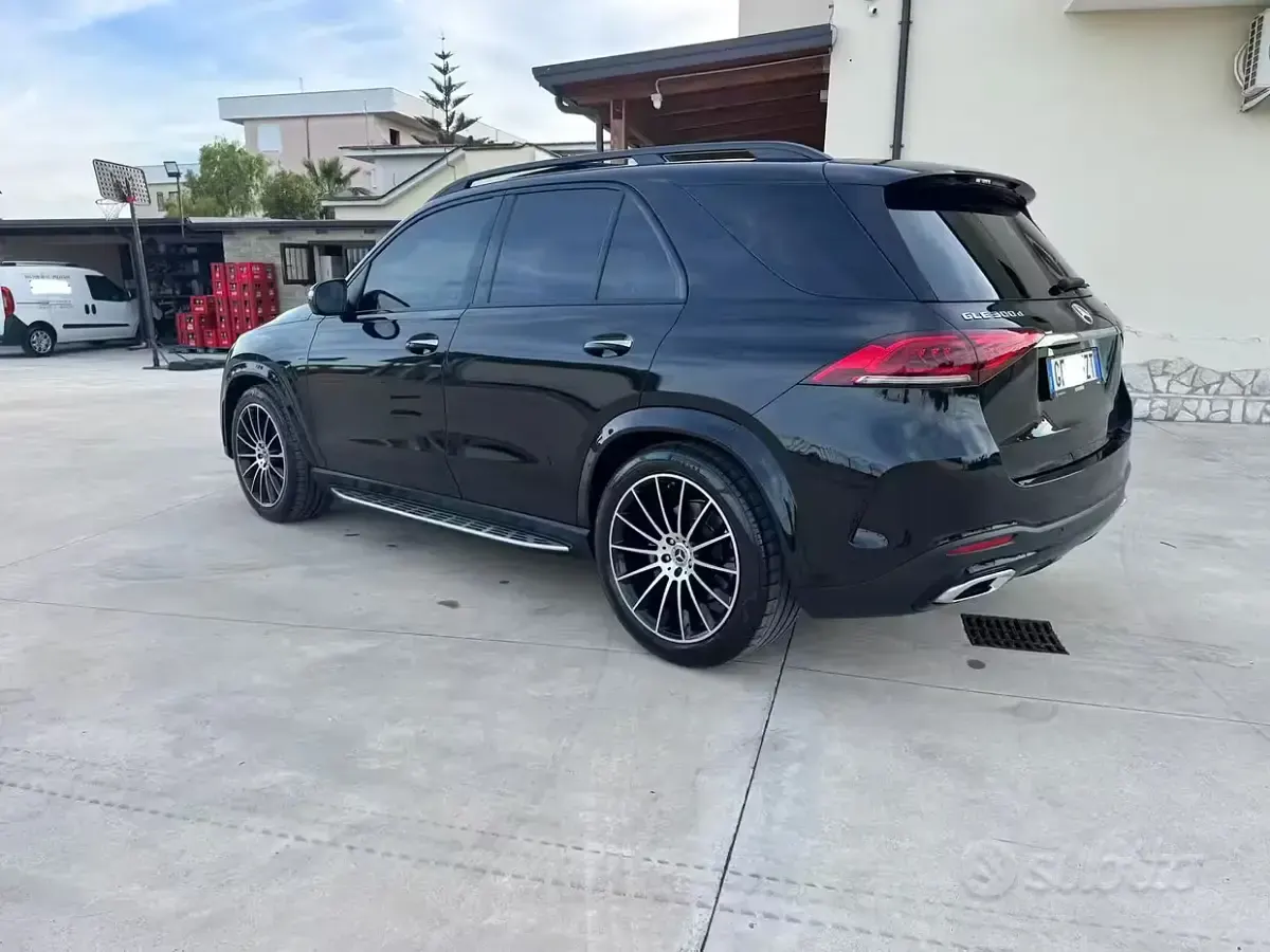 Usata Mercedes GLE300 Premium Plus 245 CV (180 kW) 2021 SUV