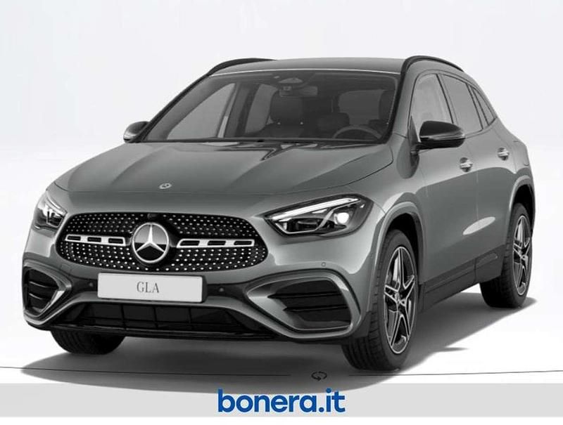 Nuova Mercedes GLA200 Advanced Plus 150 CV (110 kW) 2026 Grigio montagna SUV