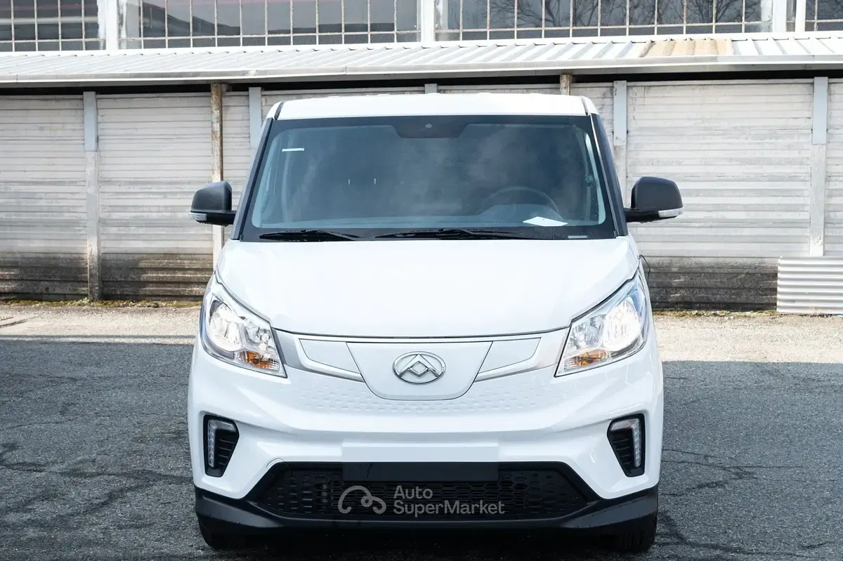 Nuova Maxus eDeliver 3 39 kW (54 CV) 2026 Bianco Furgone