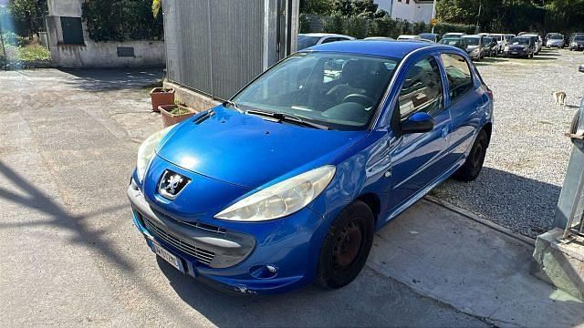 Blu Usata 2009 Peugeot 206+ Due volumi | 2900 € (Buon prezzo) - Immagine 1/4