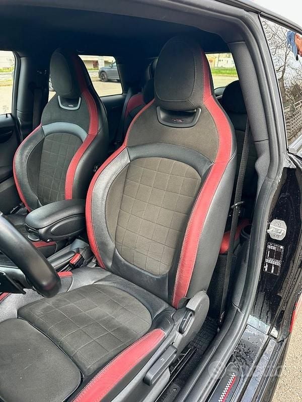 Usata Mini John Cooper Works 231 CV (169 kW) 2018 Nero Utilitaria