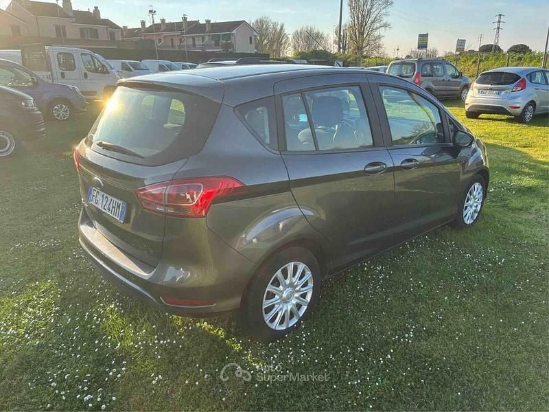 Usata Ford B-MAX 75 CV (55 kW) 2017 Grigio Monovolume
