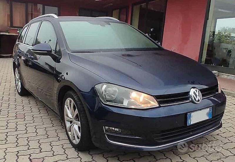 Usata VW Golf VII Executive 150 CV (110 kW) 2016 Blu Station wagon