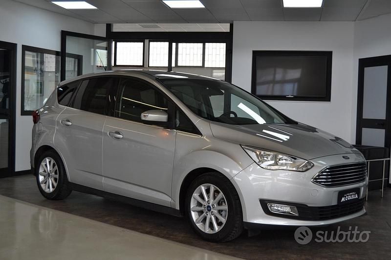 Begagnad Ford C-MAX Titanium 120 HK (88 kW) 2016 Grå Minibuss