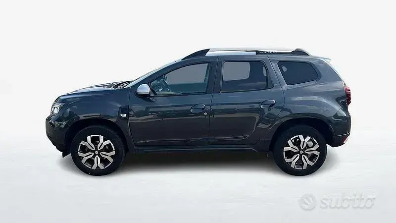 Usata Dacia Duster Prestige 116 CV (85 kW) 2021 Grigio SUV