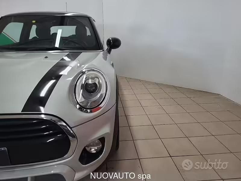 Begagnad Mini Cooper 116 HK (85 kW) 2017 Grå Halvkombi