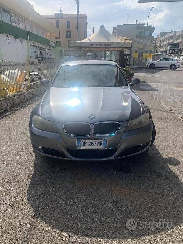 Usata BMW 320 177 CV (130 kW) 2009 Grigio Station wagon