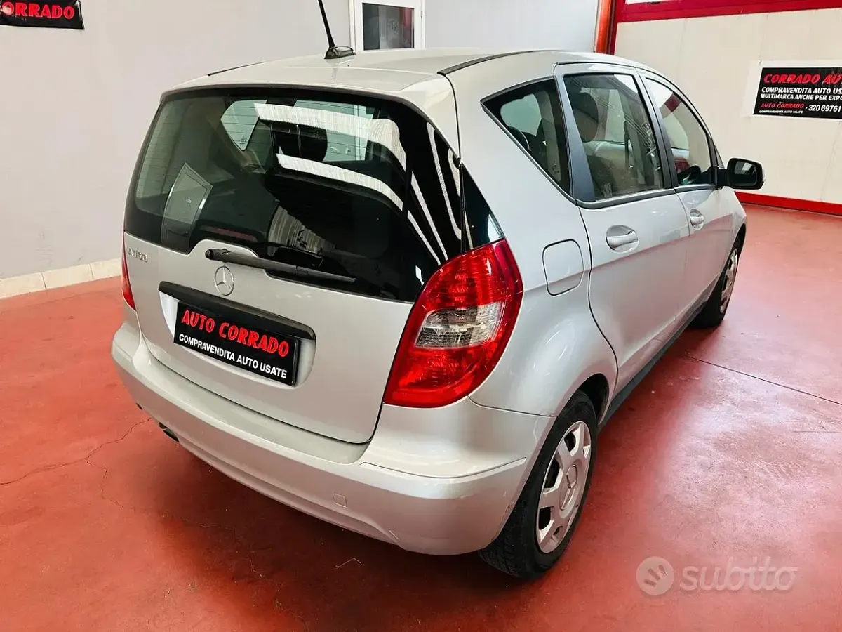 Usata Mercedes A160 95 CV (69 kW) 2010 Grigio Berlina