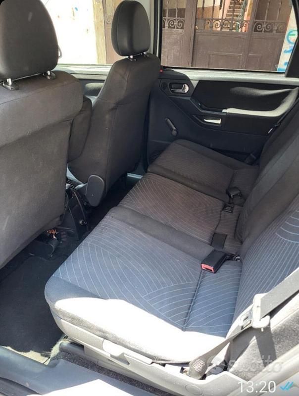 Usata Opel Meriva 75 CV (55 kW) 2006 Grigio Monovolume