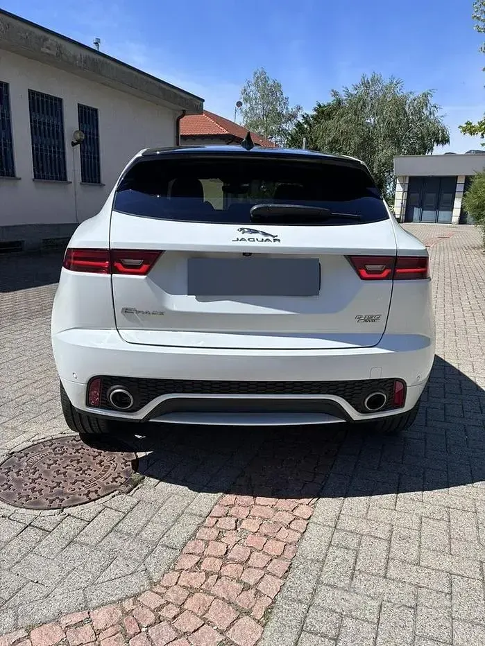 Usata Jaguar E-Pace 200 CV (147 kW) 2019 Bianco SUV