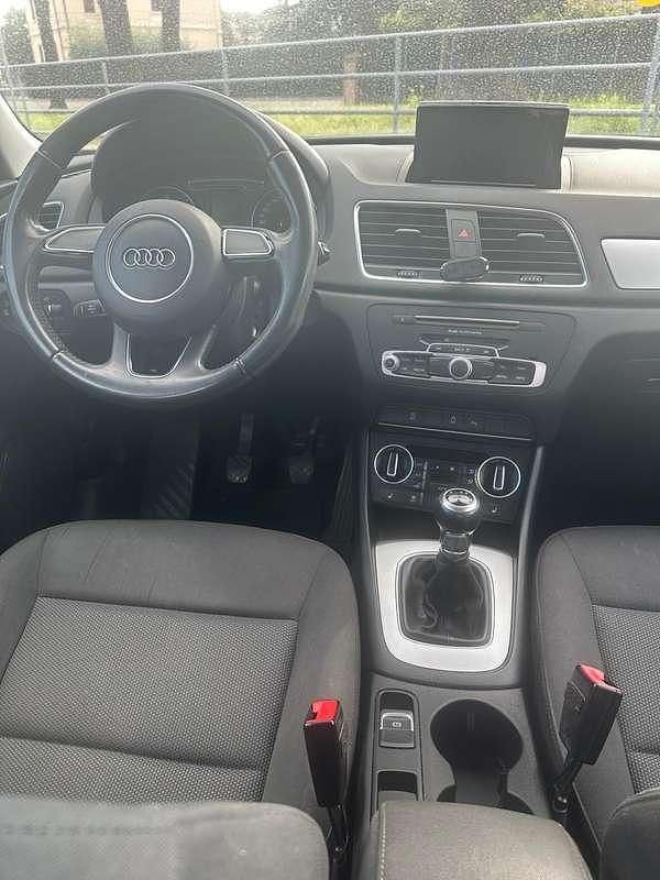 Usata Audi Q3 Business 150 CV (110 kW) 2015 Nero SUV