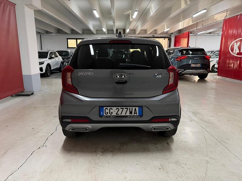 Usata Kia Picanto X-Line 65 CV (47 kW) 2021 Grigio Utilitaria