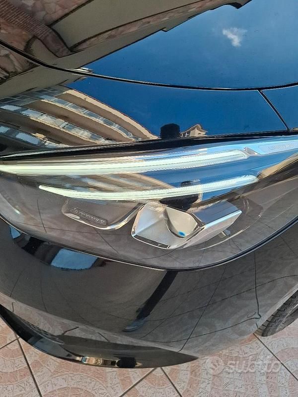 Usata Mercedes B200 2022 Nero Monovolume