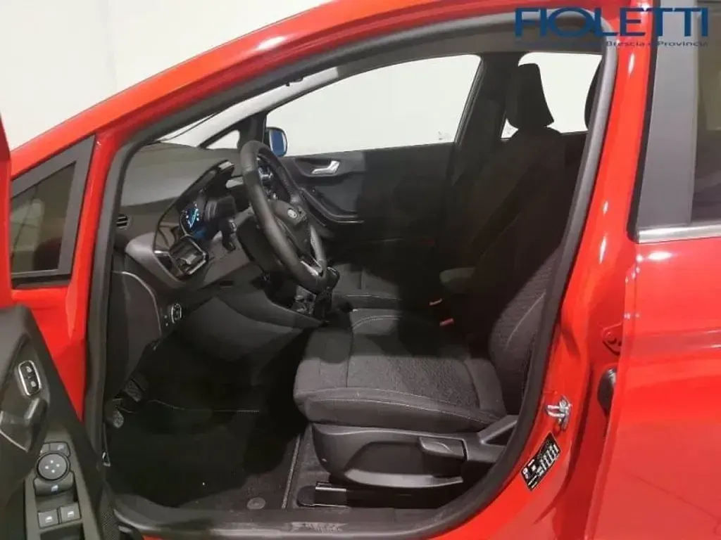 Usata Ford Fiesta Titanium 75 CV (55 kW) 2023 Rosso Utilitaria
