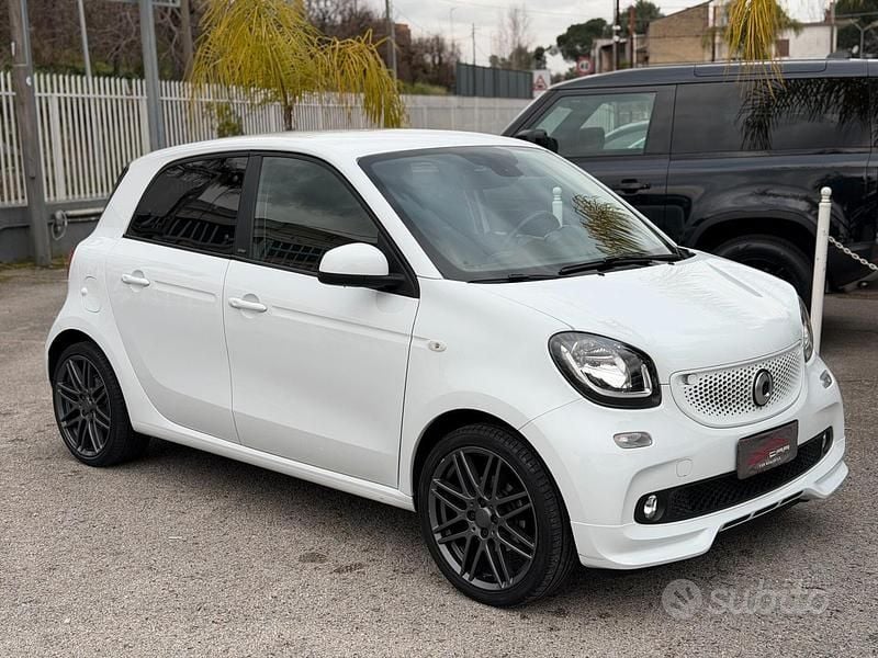 Usata Smart ForFour 70 CV (51 kW) 2018 Bianco Utilitaria