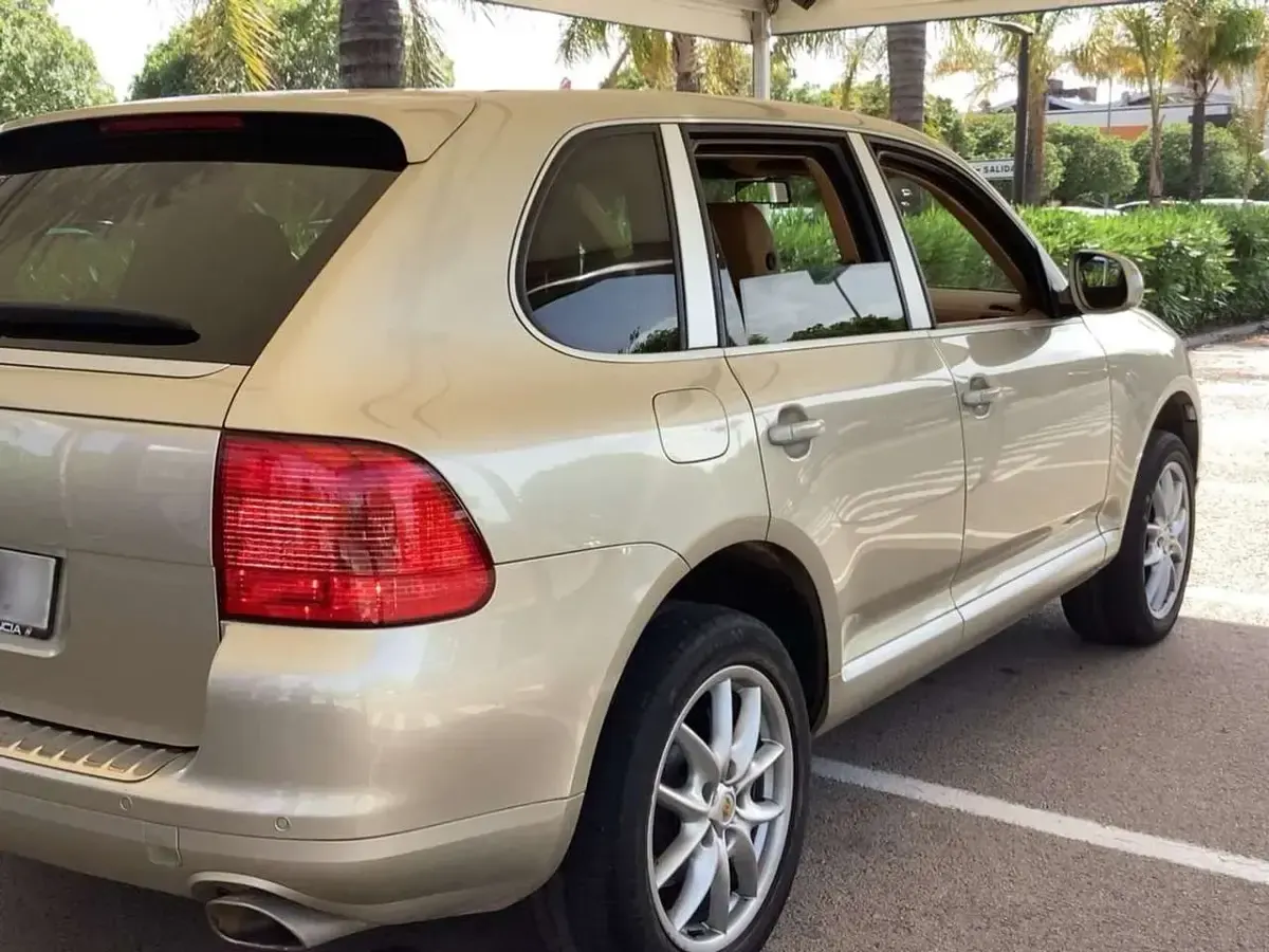 Usata Porsche Cayenne 250 CV (183 kW) 2006 Bronzo SUV