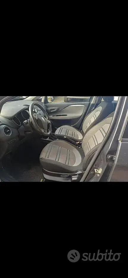 Usata Fiat Punto Evo 69 CV (50 kW) 2011 Utilitaria