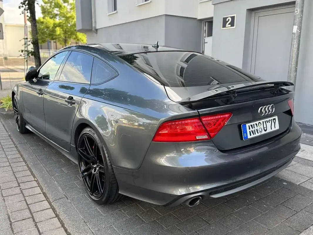 Usata Audi A7 Sportback S-Line 245 CV (180 kW) 2011 Grigio Utilitaria