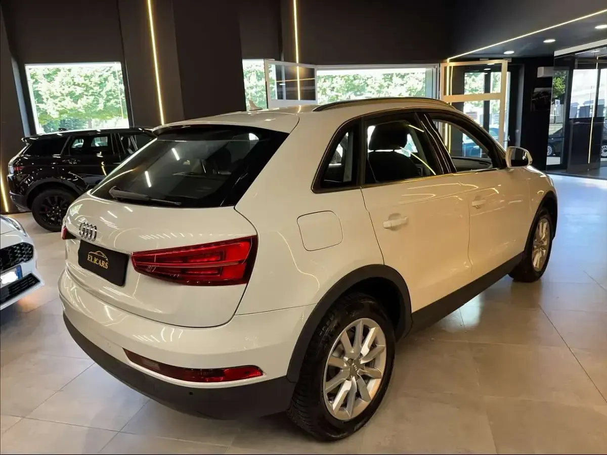 Usata Audi Q3 Business 120 CV (88 kW) 2016 Bianco SUV