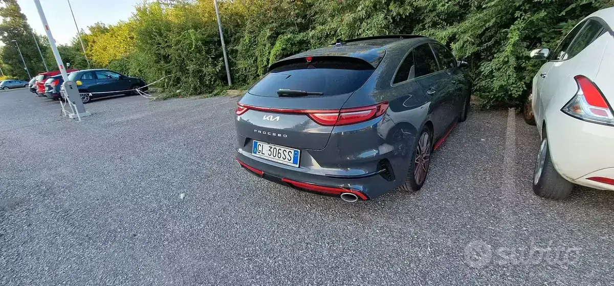 Usata Kia ProCeed GT 204 CV (150 kW) 2022 Grigio Station wagon