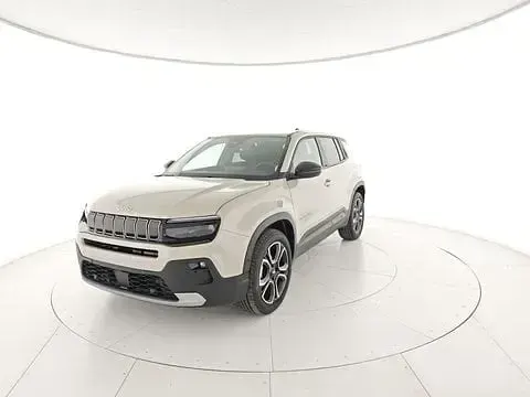 Usata Jeep Avenger Summit 101 CV (74 kW) 2025 Beige SUV