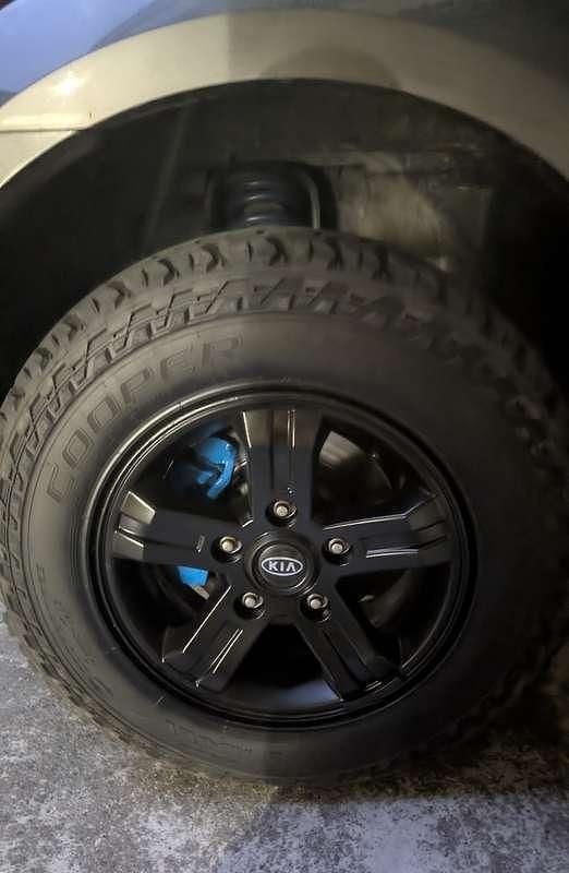 Usata Kia Sorento EX 140 CV (102 kW) 2005 Nero SUV