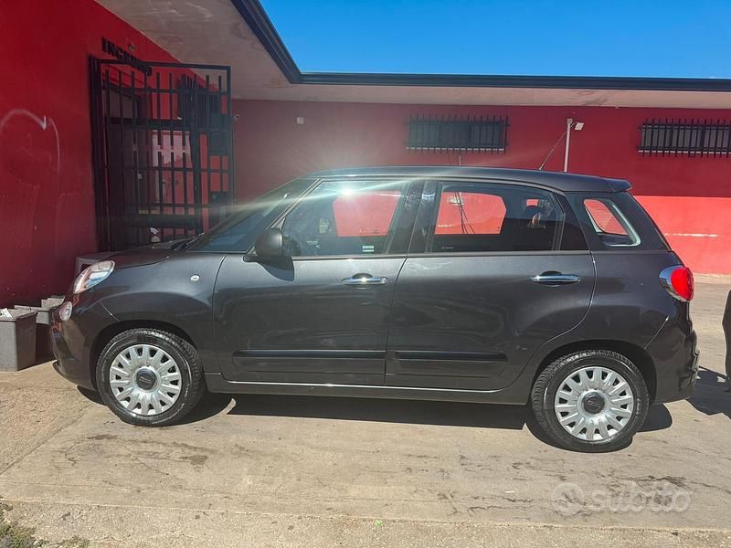 Usata Fiat 500L 95 CV (69 kW) 2019 Grigio Monovolume