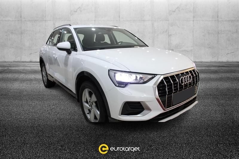 Usata Audi Q3 Advanced 150 CV (110 kW) 2023 Bianco metallizzato SUV
