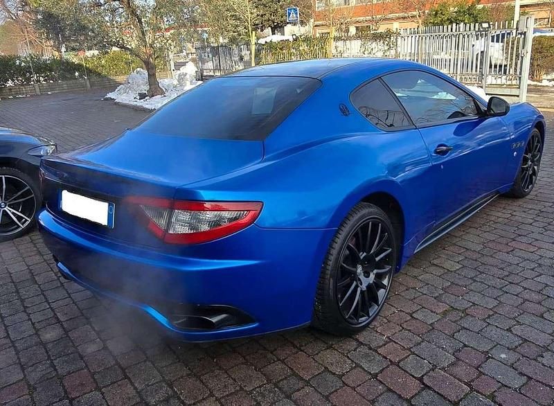 Usata Maserati Granturismo 460 CV (338 kW) 2013 Nero Coupé