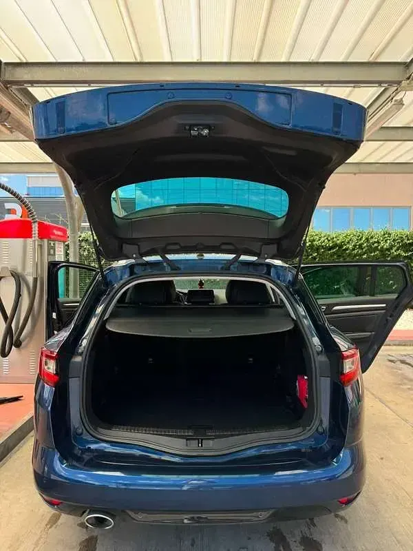 Usata Renault Mégane GrandTour Intens 110 CV (80 kW) 2017 Blu/azzurro Station wagon