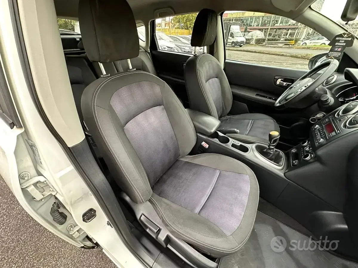 Usata Nissan Qashqai N-TEC 110 CV (80 kW) 2014 Bianco SUV