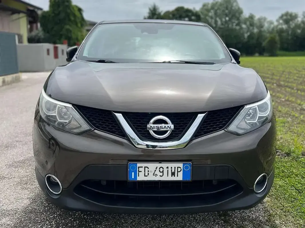 Usata Nissan Qashqai 110 CV (80 kW) 2016 SUV
