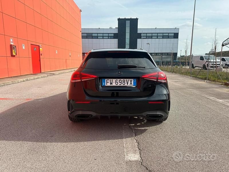 Usata Mercedes A200 Premium 150 CV (110 kW) 2018 Nero Berlina
