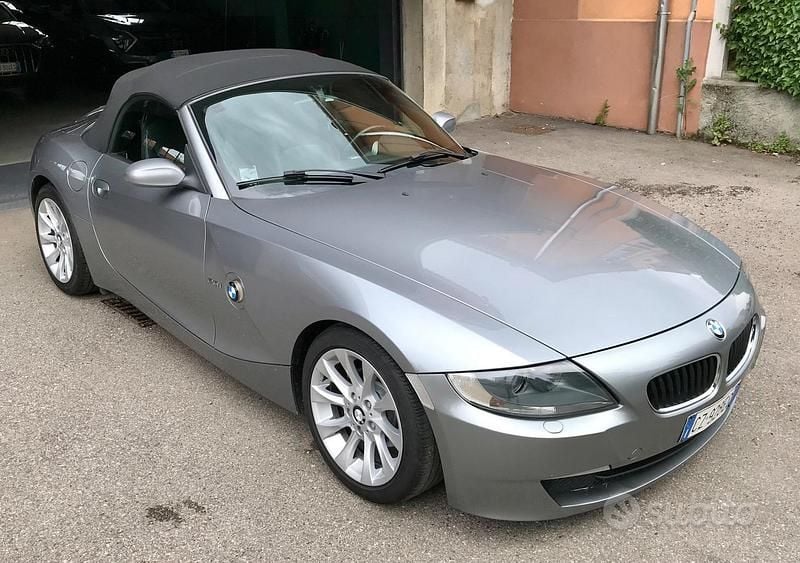 Usata BMW Z4 Comfort Edition 150 CV (110 kW) 2006 Grigio Cabrio