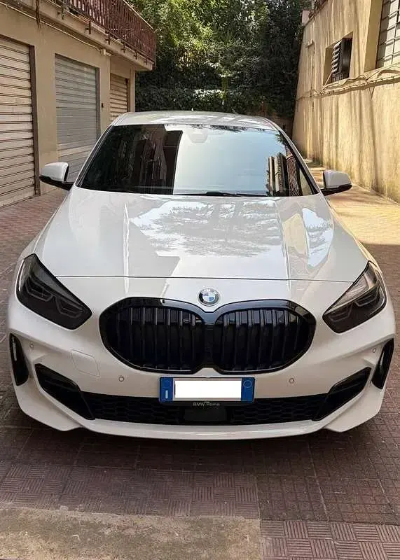 Usata BMW 118 M Sport 150 CV (110 kW) 2021 Bianco Berlina