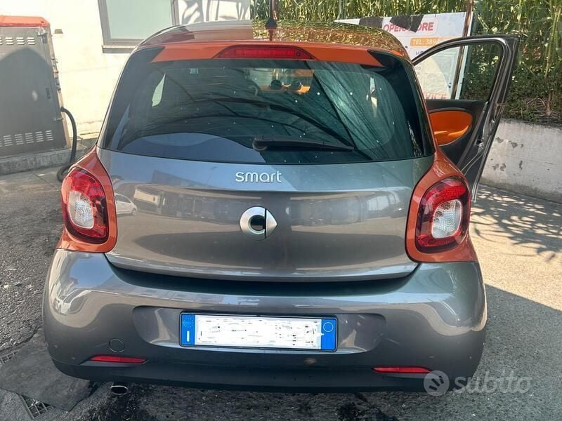 Usata 2014 Smart ForFour Due volumi | 7700 € (Buon prezzo) - Immagine 1/4