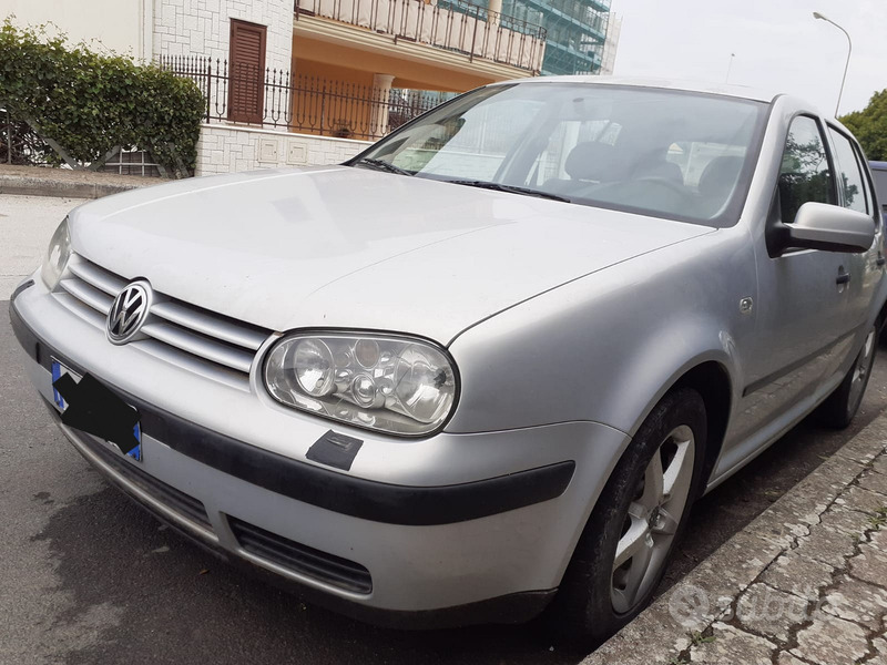 Usato 1999 VW Golf IV 1.9 Diesel 90 CV (1.350 €)