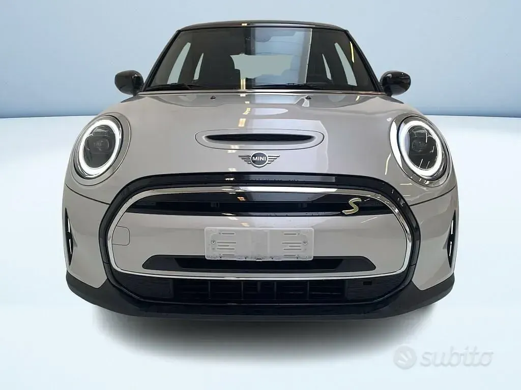 Nuova Mini Cooper SE Classic 75 kW (102 CV) 2026 Utilitaria
