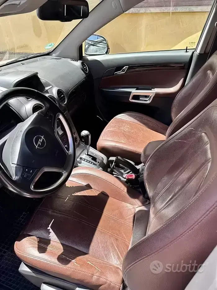 Usata Opel Antara 227 CV (166 kW) 2010 Grigio SUV
