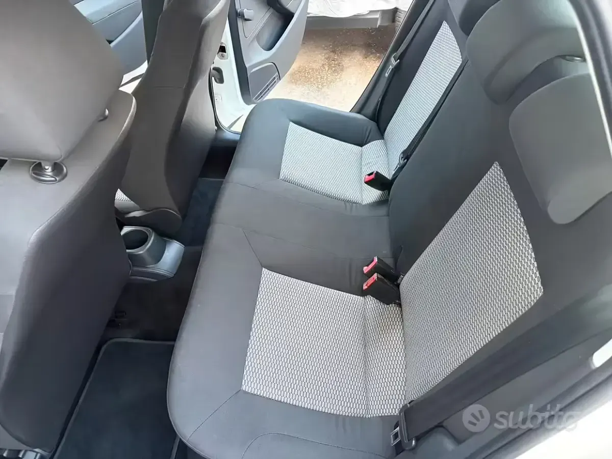 Usata VW Polo 90 CV (66 kW) 2013 Bianco Utilitaria